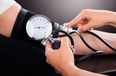 كيف تختار جهاز قياس ضغط الدم الإلكتروني