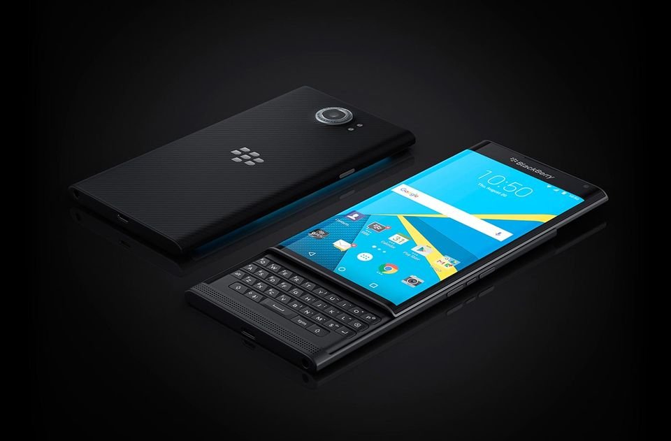BlackBerry Stops Smartphone Manufacturing 1
