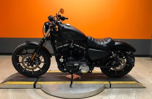 2017 Harley-Davidson Sportster 883 Iron  whatzapp +971,543,681,884
