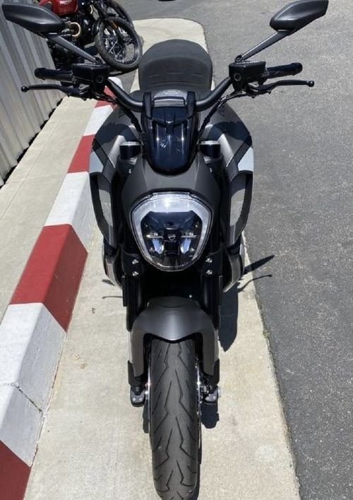 2018 Ducati diavel 
