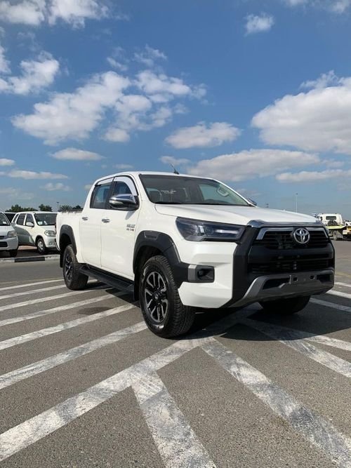 Double cab Toyota Hilux for sale in Saudi 