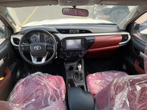 Double cab Toyota Hilux for sale in Saudi 