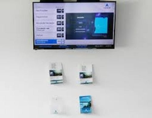 شاشات العرض التفاعلية الداخلية والخارجية للإعلانات   