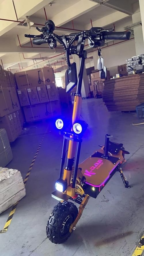 Brand new Gold k6 Electric Scooter 60v 6000w