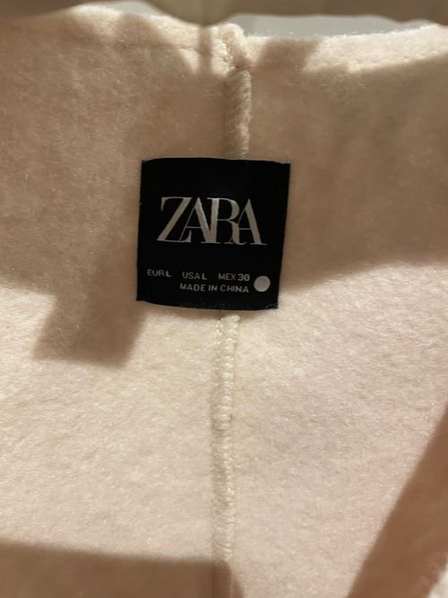 Zara Coat Size L