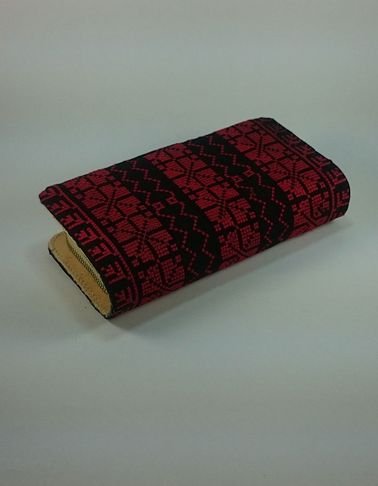 محفظة مطرزة - مناسبة للنساء - لون أحمر غامق