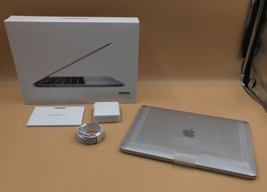 Apple Macbook Pro 15 Inch Laptop Quad Core I7 whatsapp : +7 906 759 0326