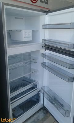 Blomberg Refrigerator top freezer - 533L - Silver - DND3972X