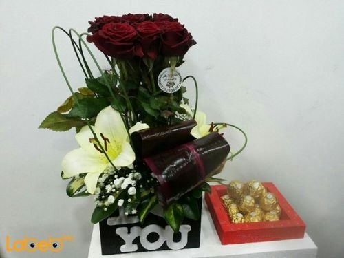 Flower bouquet - laly red rose Dutch Green with Ferrero Rocher