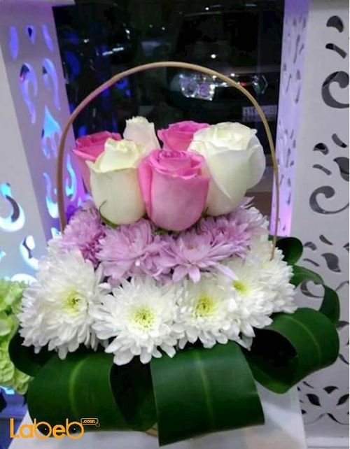 Natural roses bouquet with wooden base - white and rose color
