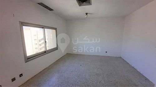 Commercial Floor For Rent in Mahboula, Ahmadi, 4 Rooms, Unfurnished