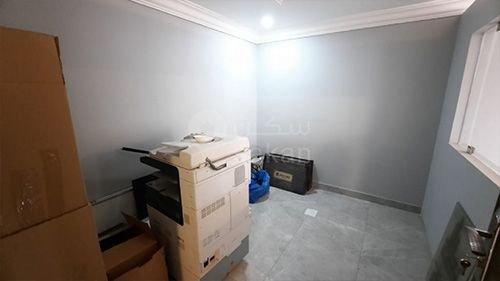 Commercial Office For Monthly Rent in Rai, Farwaniyah, 48 SQM