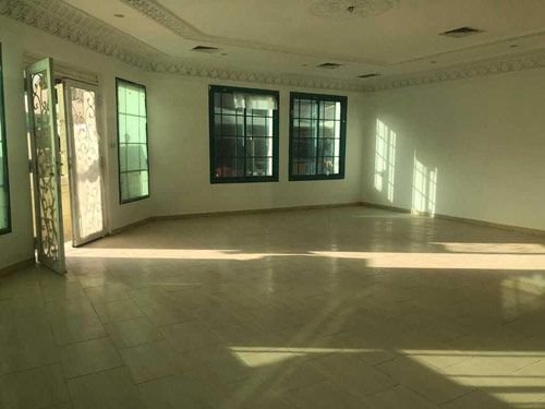Commercial Floor For Rent in Granada, Kuwait, 400 SQM, Unfurnished