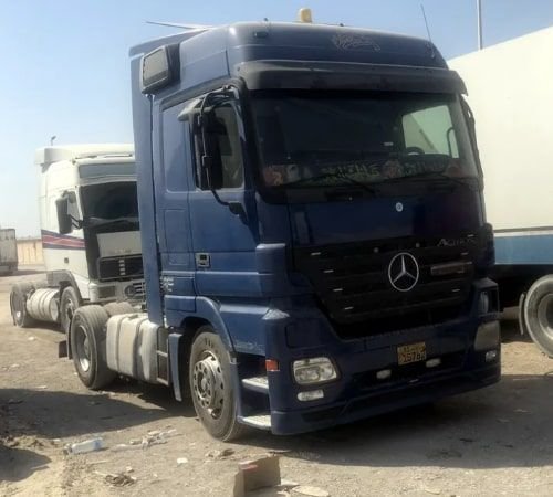 Mercedes-Benz Actros 1844 truck head model 2005 used, Blue
