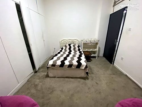 Room in Shared Housing For Rent in Reggai, Farwaniya, Furnished