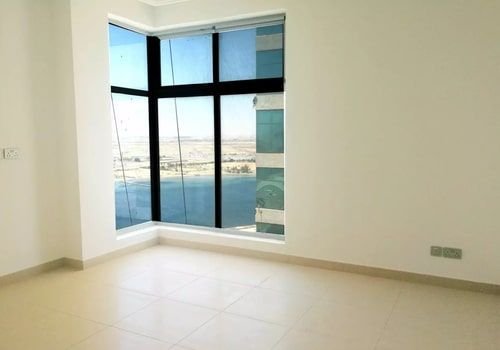 شقة فاخرة للبيع في جدة ابحر الجنوبية، إطلالة على شاطئ البحر، 4 غرف، 340 متر مربع