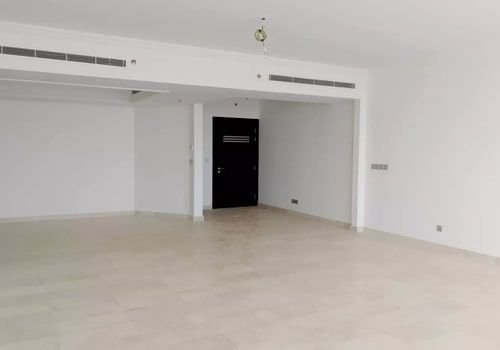 Luxurious apartment for sale in abhur Al Janoubia Jeddah, seaside view, 4 rooms, 340 m²