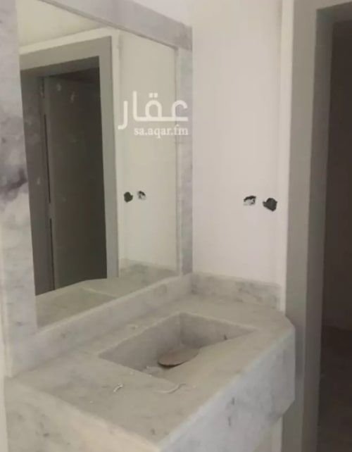 Apartment for sale in Dammam, Al-Shulah district, 5 rooms, 178 square meters