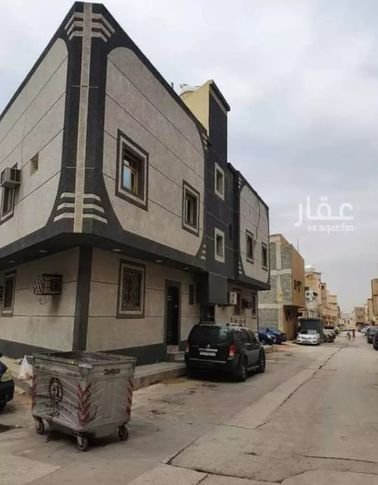Building for sale in Riyadh, New Manfuha District, 170 square meters, 9 apartments