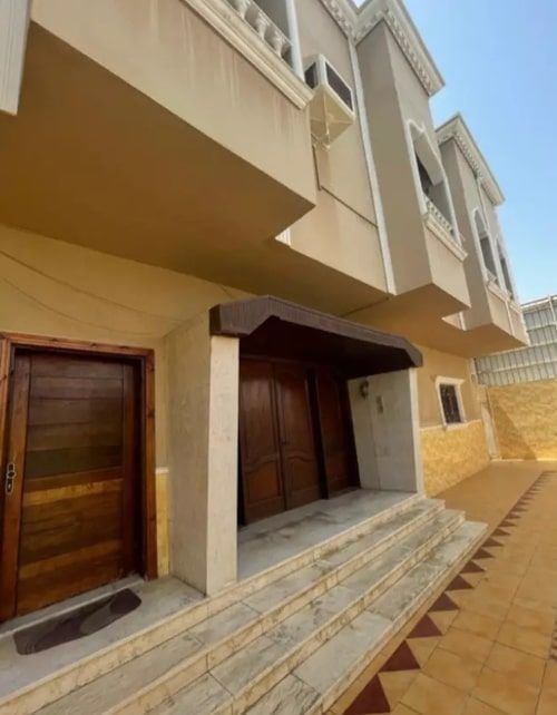 Building for sale in Jeddah, Al-Zahra district, two floors, 600 square meters