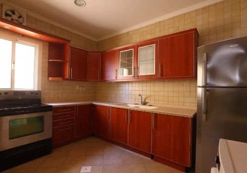 Luxurious apartment for rent in Jeddah, Al-Hamra district, 3 rooms, 100 square meters