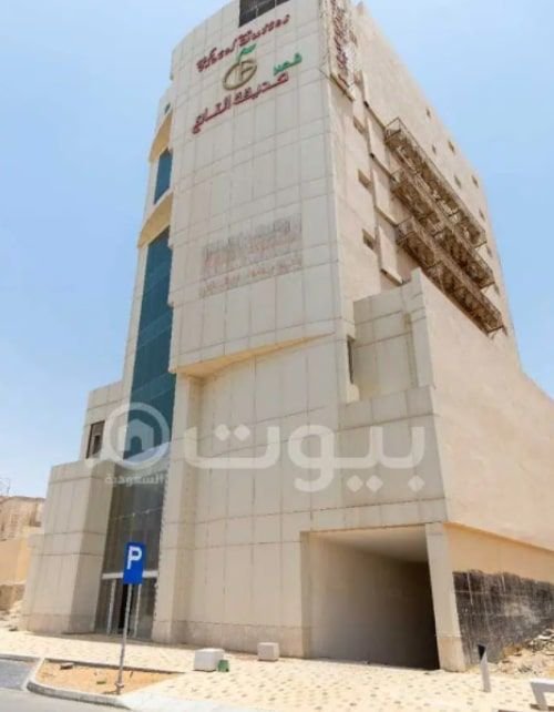 برج للإيجار في المربع وسط الرياض، 11 دور، 624 متر مربع