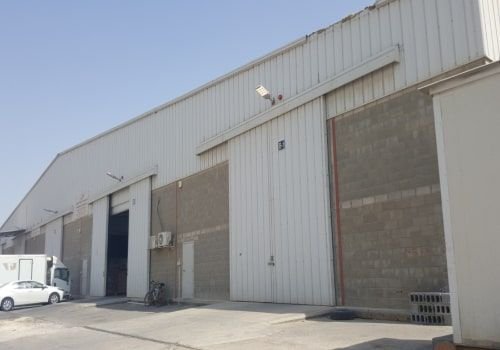 Warehouse for rent in Dammam Khalidiyah North, 630 m²