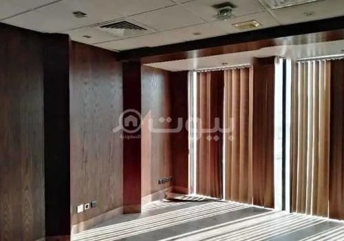 مكتب تجاري للإيجار في مدينة العمال بالخبر، 208 متر مربع