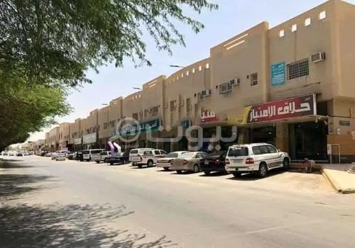 محل تجاري للإيجار في الروضة شرق الرياض، 130 متر مربع