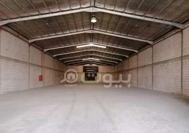 Warehouse for rent in Al Sulay, east of Riyadh, 2354 square meters