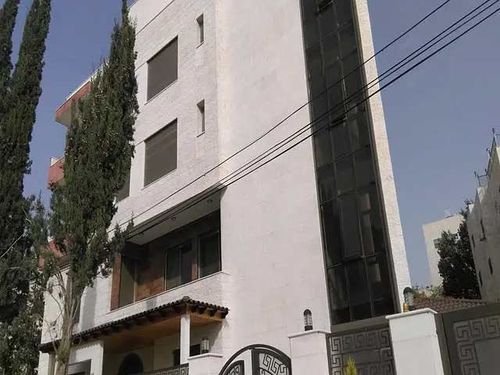 عمارة سكنية للبيع، 1480 متر مربع، الصويفية، عمان