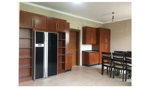 Apartment 1st Floor For Rent, 460 SQM, Jabal Amman, Amman