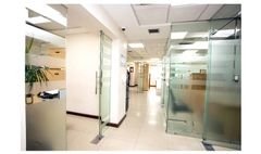 مجمع تجاري مكتبي للإيجار، 900 متر مربع، الشميساني، عمان