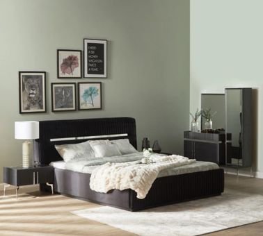 Lenoire King Bedroom Set, 5 Pieces, Black/Silver