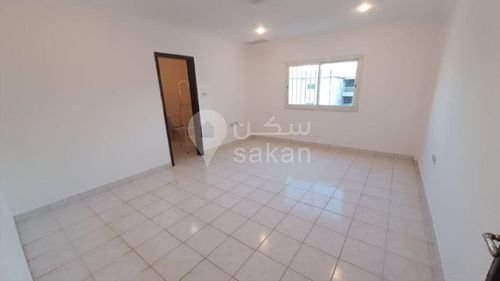 Apartment For Sale in Ahmadi, 215 SQM, Mangaf, Block 3