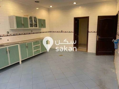 Apartment For Rent in Mansouriya, Kuwait, 750 SQM, 4 Rooms