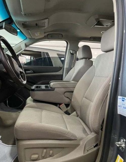 Chevrolet Tahoe 2019 used car, 8 cylinders, Gray