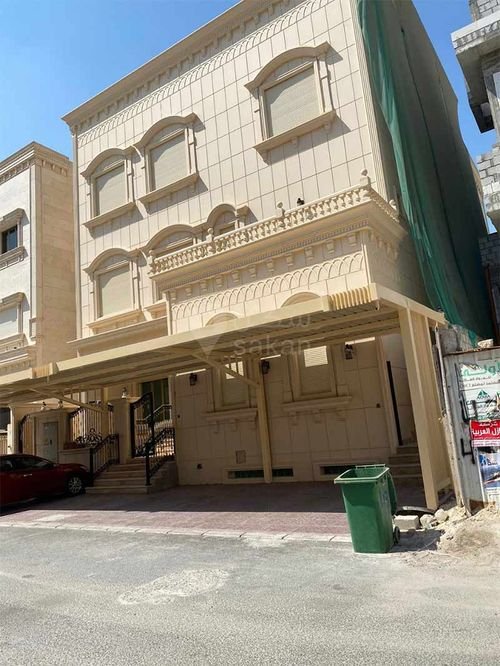 Villa For Sale in Mubarak Al-Kabeer, Abu Ftaira, 400 SQM, 11 Room, 3 Floors