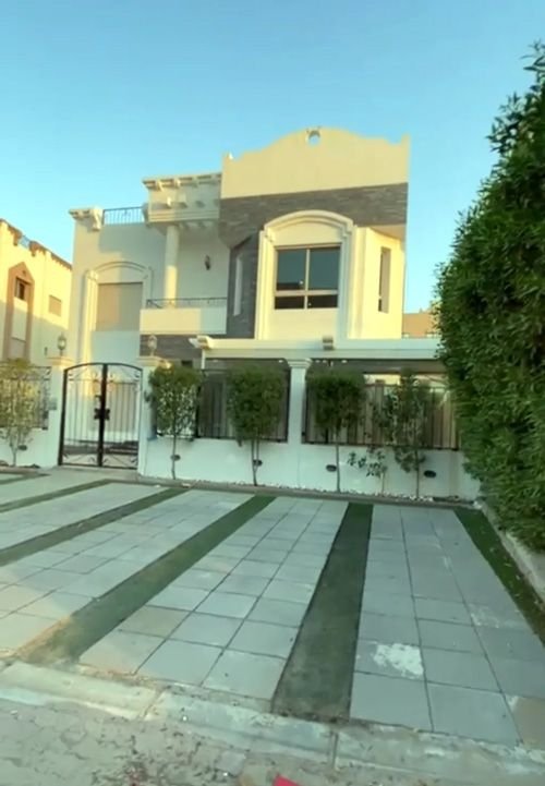 Villa For Rent in Salam, Hawally, 1500 SQM, 3 Floors