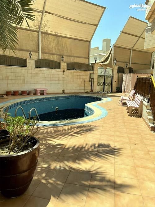 Villa For Rent in Mishrif, Hawally, 1000 SQM, 2 Floors, Unfurnished
